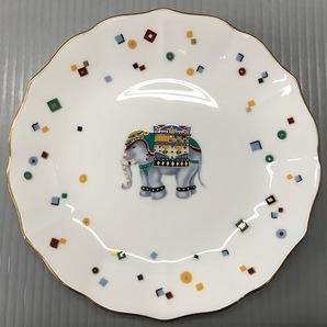 あ//J6752 【美品】 NARUMI 鳴海陶器 カップ＆ソーサー 4客セット 幸せを運ぶ象の画像4