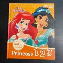 ディズニー 洋書 Disney 絵本 princess 1 2 3 English picture book バイリンガル　子ども　読み聞かせ　教育　中古　本_画像1