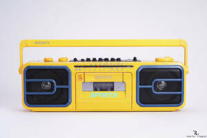  beautiful goods .SONY FM/AM SPORTS radio-cassette CFS-V75 YELLOW maintenance goods 