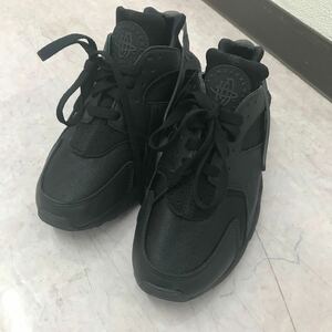 NIKE AIR HUARACHE 黒 24.5cm ナイキ エア ハラチ DD1068-002 9933