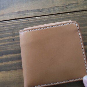  folding twice purse Tochigi saddle leather ( natural color ) leather craft hand made *127*[ goods with special circumstances ]