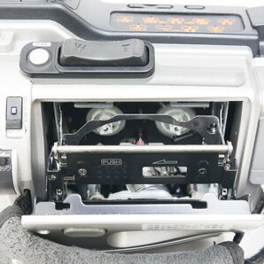 SONY ソニー DCR-VX2000 NTSC 3CCD デジタルビデオカメラ 通電確認済みの画像9