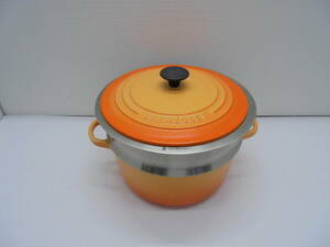 ◇8051・Le Creuset/ル・クルーゼ スチーマー付き 両手鍋 22cm オレンジ 使用感大 中古現状渡し