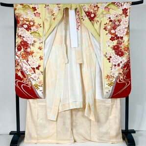 1円〜 振袖 7点小物セット 華 牡丹 桜 梅 菊 正絹 黄色 金 身丈172cm 帯丈444cm 裄丈68.5cm 帯幅30.5cm y171-2621398【Y商品】和装 着物の画像3