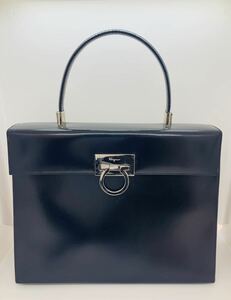 (MH366) Salvatore Ferragamo フェラガモ ハンドバッグ ガンチーニ レザー ブラック 