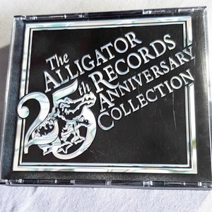 V.A.「THE ALLIGATOR RECORDS 25TH ANNIVERSARY COLLECTION」＊1971年~1996年の38曲。Albert Collins、Roy Buchananなどの未発表曲も収録