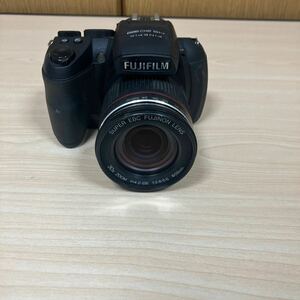 Fujifilm finepix HS20 デジタルカメラ　860