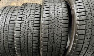 新品近い　美品　スタッドレス　トーヨータイヤ OBSERVE GIZ2 215/45R18 89Q 2023年製　プリウス　ノア VOXY ステップワゴン　4本