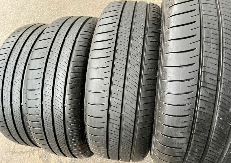 夏タイヤ　215/55R17 DUNLOP ENASAVE RV505　2022年製　深溝　　エスティマ　オデッセイ　個人宅可　　４本セット