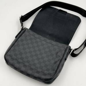 【希少☆一円】ルイヴィトン Louis Vuitton ダミエグラフィット ディストリクトPM ショルダーバッグ メンズ N41260 定価約18万の画像7