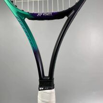 ①【超極上】YONEX VCORE PRO 100 G3 2021 Vコアプロ100 硬式 300g テニスラケット 03VP100 オールラウンド 中級〜_画像9