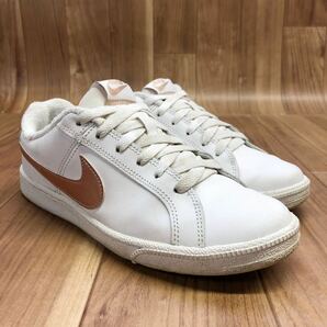 CFN-3 NIKE ナイキ COURT ROYALE コートロイヤル スニーカー カジュアルスニーカー ウォーキングスニーカー レディース 24cmの画像1