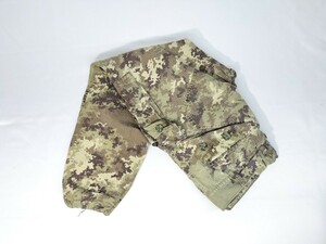 イタリア軍 vegitato カモ カモフラ 迷彩 カーゴパンツ ズボン 放出品 151