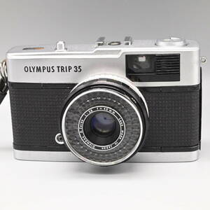 〇0593 【ジャンク】OLYMPUS TRIP 35 赤ベロOK オリンパス フィルムカメラ コンパクトフィルムカメラ