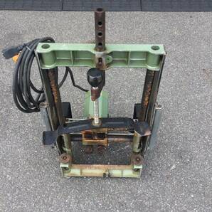 【中古品】★makita 大入レルーター 2516N ITPGEH1H0ZRMの画像2