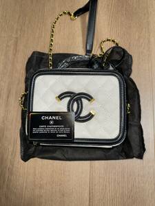 CHANEL セカンドバック