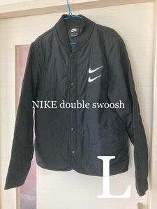 【NIKE double swoosh】ブラック　ロゴ　スウッシュ　ウーブン　黒　ボンバー　ジャンバー　コーチング　ジャケット