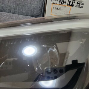 トヨタ MXPB10 MXPB15 MXPJ10 MXPJ15 ヤリスクロス 純正 左ヘッドライト LED 52-326の画像10