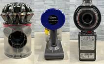 分解清掃済み SV10 中古 現状品 Dyson ダイソン サイクロン コードレスクリーナー コードレス 掃除機 SV10 _画像3