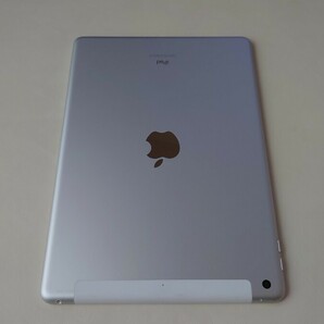 iPad 第8世代 32GB Wi-Fi+Cellularモデル Silverの画像4