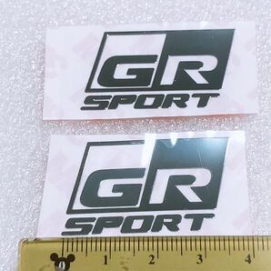 GR sports gazoo racing ロゴ ステッカー ヤリス アクア CHR ハイラックス 86 スープラ ハリアー カローラ 2枚セットの画像3