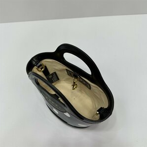 MARNI Tropicalia Micro patent leather tote bag マルニ かごバッグ 黒 ドット柄 おしゃれ 鞄 通勤用 Marni miniの画像8