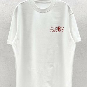 Maison Margiela(メゾン マルジェラ) mm6 tシャツ 半袖 プリント ロゴ シャツ 丸衿 男女兼用 白 半袖 カットソー Lサイズの画像2