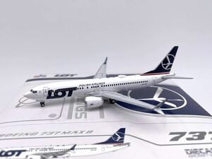 1/400 JC Wings BOEING 737-8 MAX LOT ポーランド航空 (SP-LVF)