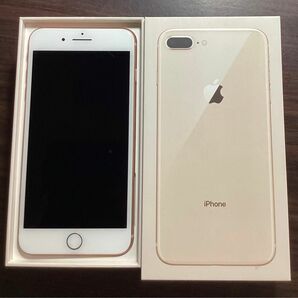 iPhone8Plus 64GB GOLDアップル スマートフォン SIMフリー (少し擦れキズ有り)