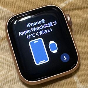 Apple Watch SE MKQ03J/A