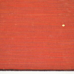 【きものや】K65 未使用品 美品 正絹 信州紬 着尺反物 趣味のきもの 北山 乱縞 証紙付き 朱赤色 の画像8