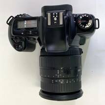 1円～【中古/美品/動作保証】 Canon キヤノン EOS 3000 一眼レフ フィルムカメラ AF SIGMA ZOOM LENS EF 28-200mm 1:3.8-5.6 UC レンズ_画像4