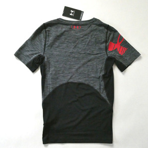 アンダーアーマー 新品！UAヒートギアアーマー ショートスリーブシャツ XL濃灰 送料無料 コンプレッションの画像3