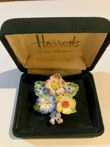 Harrods ハロッズ　Hand made in England ブローチ アクセサリー ハンドメイド