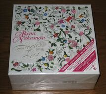 完全生産限定盤！デジタルリマスタリング仕様・中森明菜・28CD・「AKINA NAKAMORI Singles Box 1982 - 1991」_画像4