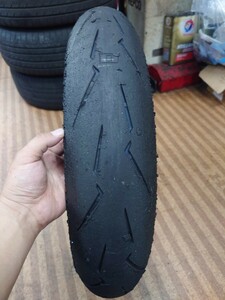  Pirelli Diablo super Corsa V4 SC1 120/70-17 2 hour use 