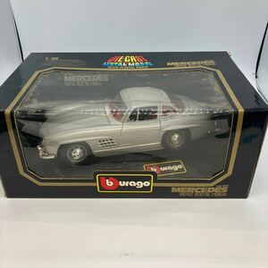 ブラーゴ ミニカー Burago 18スケール メルセデスベンツ　300SL 格安　美品