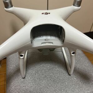 DJI Phantom 4 Pro＋ V2.0 ドローン  純正バッテリー2枚の画像2