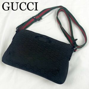 GUCCI ショルダーバッグ　シェリーライン　GG柄　キャンバス×レザー　黒