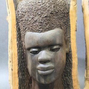 4-248-80 アフリカンアート マスク 木彫 彫刻 頭像2点まとめて★ アフリカ民芸 民族美術 プリミティブアート ヴィンテージ 置物の画像2