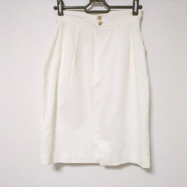 日本製☆タイトスカート　ホワイト