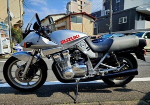 SUZUKI　スズキ　GSX1100S 刀　レストア