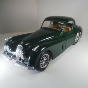 1/24 burago ミニカー ジャガー JAGUAR XK 120 ダークグリーン ジャンクの画像2