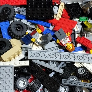 送料無料即決希望 レゴ (LEGO) シティ 四輪バギーとトレーラー 60148 ミニフィグ タイヤ 車 CITY 絶版の画像10
