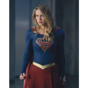 大型写真(約35.5x28cm)　SUPERGIRL　スーパーガール　メリッサブノワ　Melissa Benoist,　輸入品 　7212.