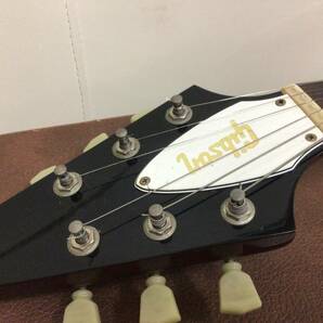 【現状品】Gibson Flying V ’67 Reissue CH ギブソン フライング V チェリー ハードケース付き中古の画像6