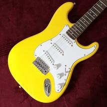 【7781】 Squier by Fender Stratocaster 限定色_画像1