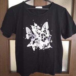 Tシャツ