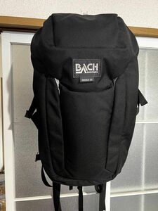 BACH バッハ　シールド22 美品　 リュック バックパック アウトドア ブラック　PC収納付き　ストリート　ファッション