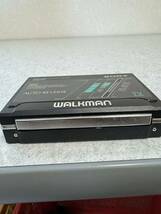 SONY ソニーWALKMAN ウォークマンWM-F501 ラジオカセットプレーヤー 動作未確認_画像5